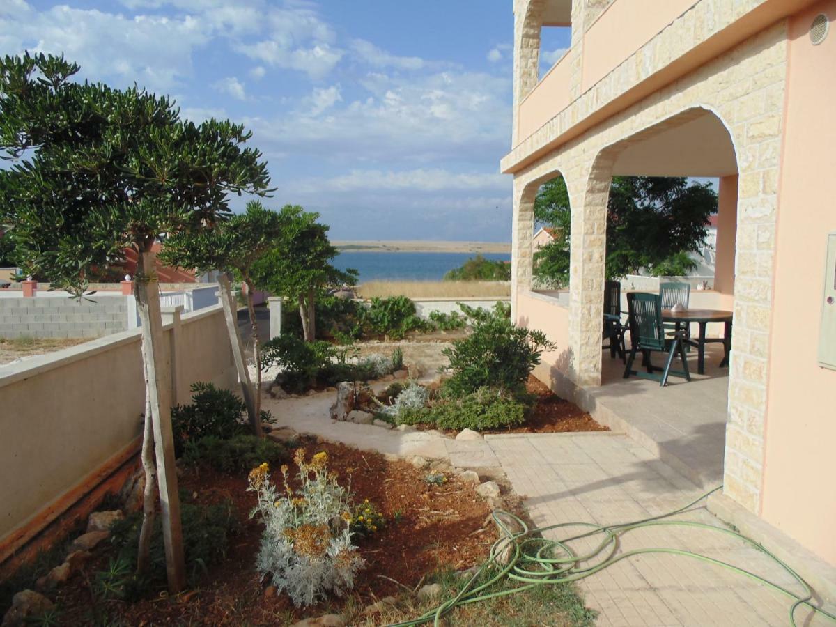 Apartman Ivana Vir Exterior foto