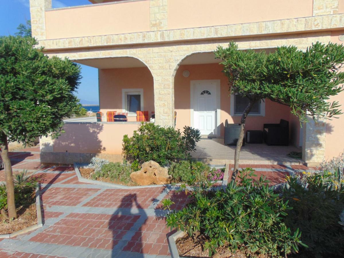 Apartman Ivana Vir Exterior foto